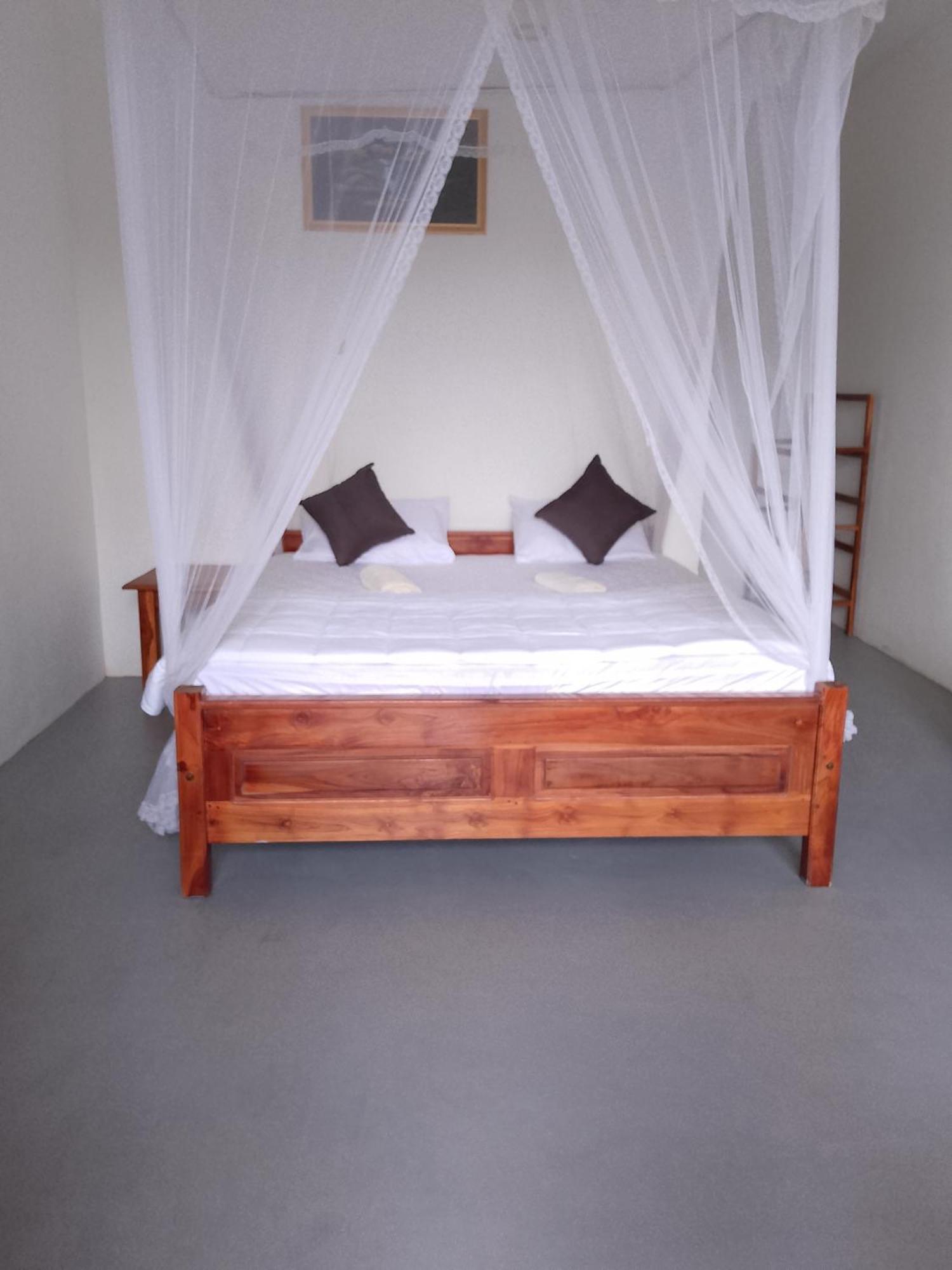 Blissful Haven Hotel เอลลา ภายนอก รูปภาพ